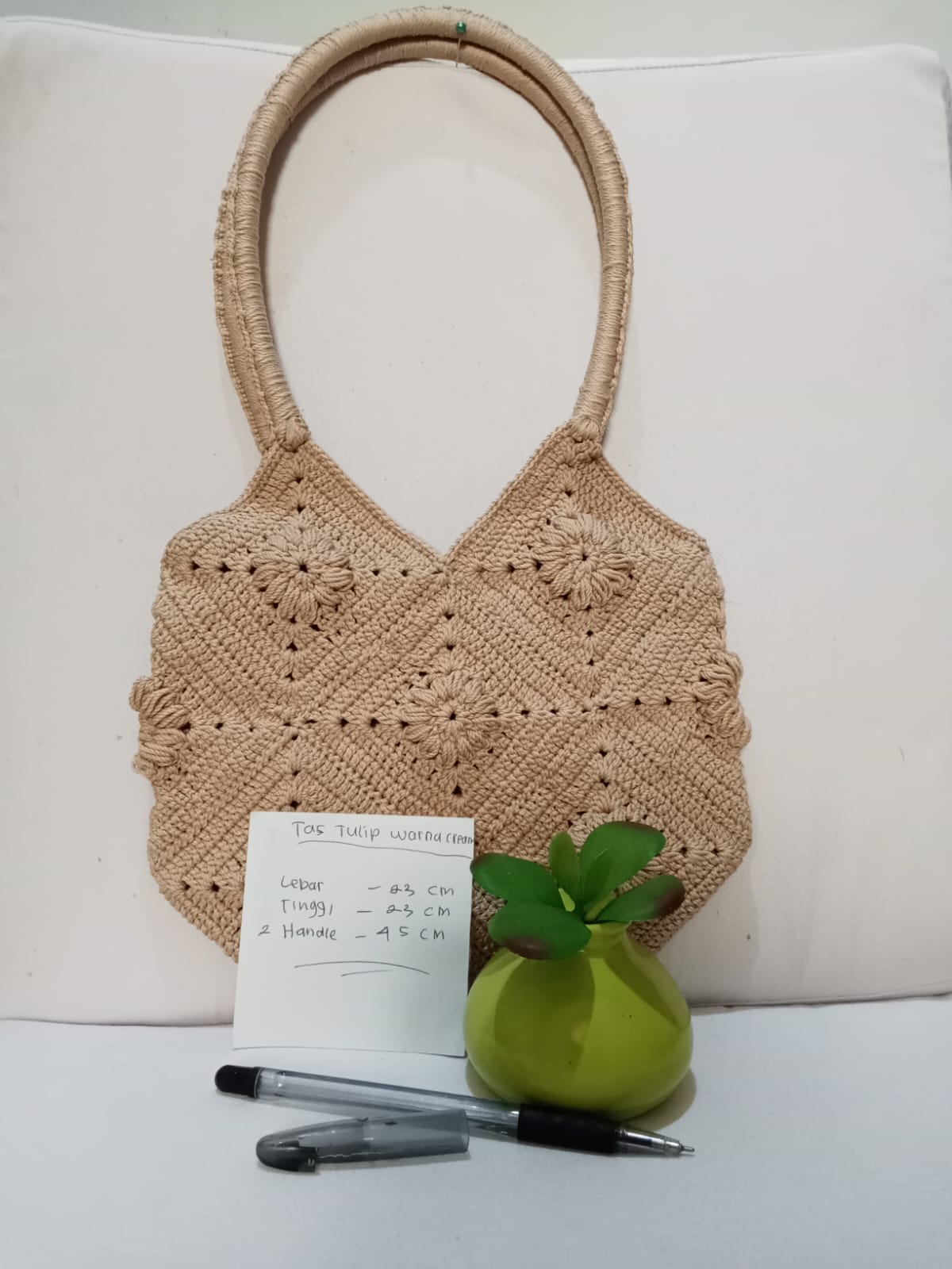 Tas Tulip Warna Krem